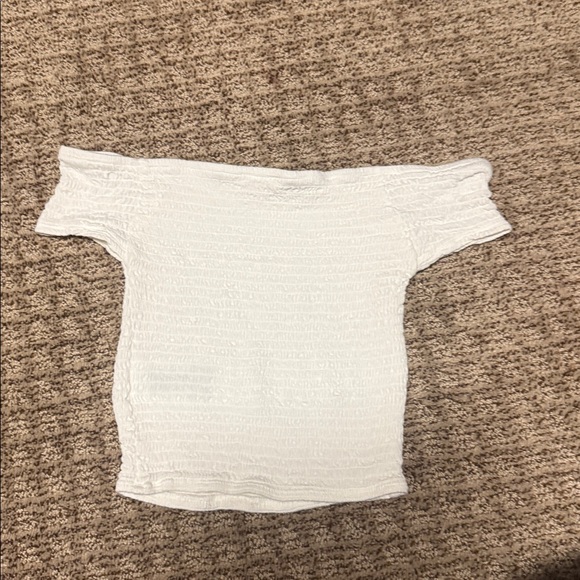 Guess Cream Textured Blouse - Picture 2 of 3